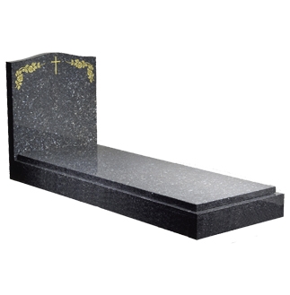 M109 - Ogee Memorial with Kerbs and Cover Slab