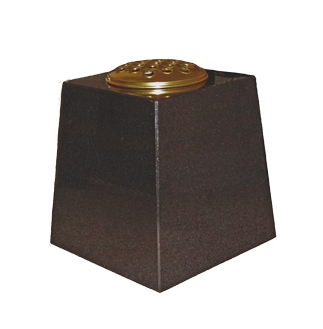M130 - Tapered Vase