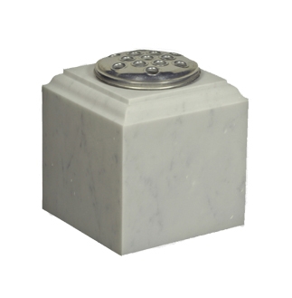 M141 - Ogee Edge Vase